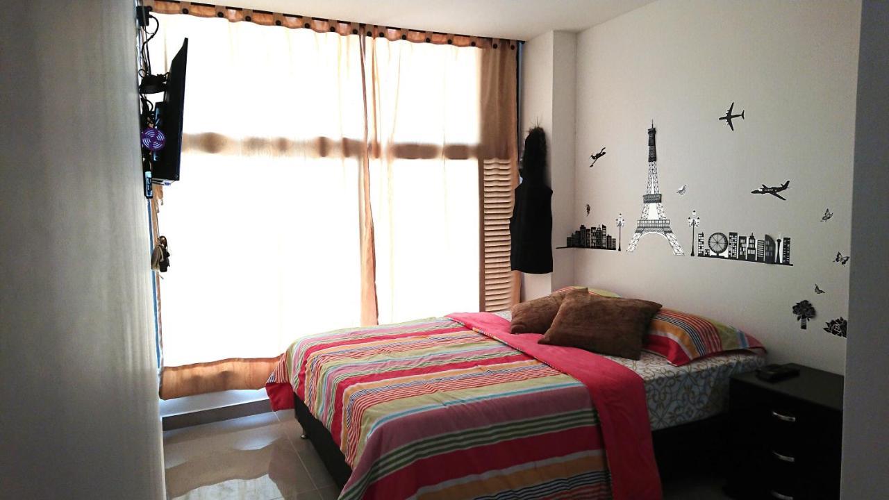 Apartasuites Medellin Los Molinos Экстерьер фото
